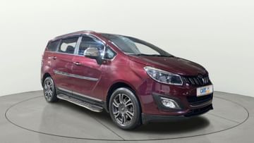 2018 Mahindra Marazzo M8 7 STR 2018 Mahindra Marazzo M8 7 STR