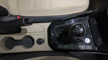 2024 Volkswagen Virtus HIGHLINE TSI 1.0 MT 2024 Volkswagen Virtus HIGHLINE TSI 1.0 MT