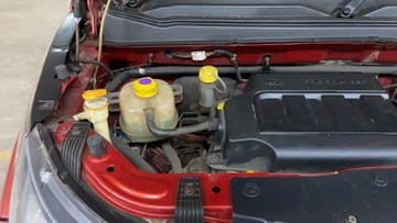 2016 Mahindra KUV 100 NXT 2020-2023 K4 6 STR 2016 Mahindra KUV 100 NXT 2020-2023 K4 6 STR