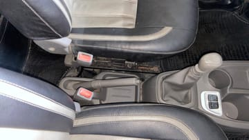 2016 Datsun Redi Go 2016-2018 T (O) 2016 Datsun Redi Go 2016-2018 T (O)