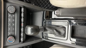 2022 Mahindra XUV700 AX 5 D AT 7 STR 2022 Mahindra XUV700 AX 5 D AT 7 STR