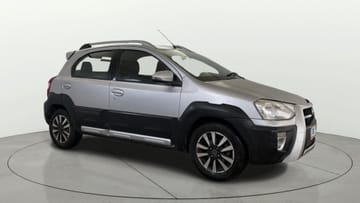 2015 Toyota Etios   2010-2011 CROSS 1.2 G
