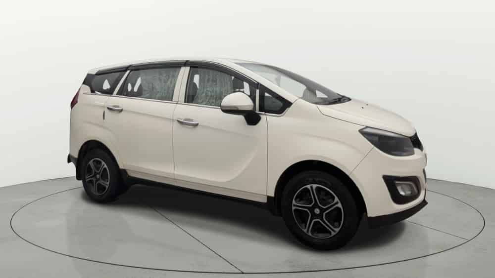 2019 Mahindra Marazzo M4 7 STR