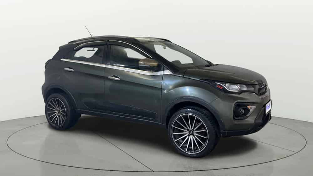 2022 Tata Nexon XM SUNROOF PETROL