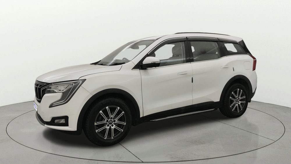 2023 Mahindra XUV700 AX 7 LUXURY D AWD AT 7 STR