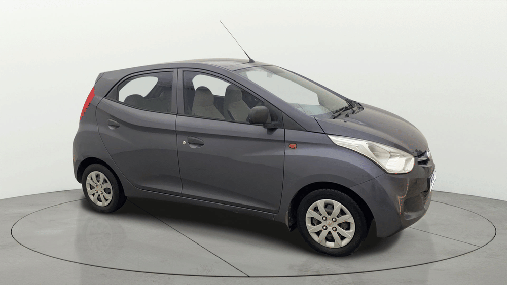 2017 Hyundai EON MAGNA +
