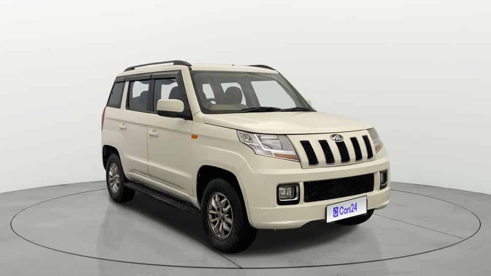 2017 Mahindra TUV300 T8