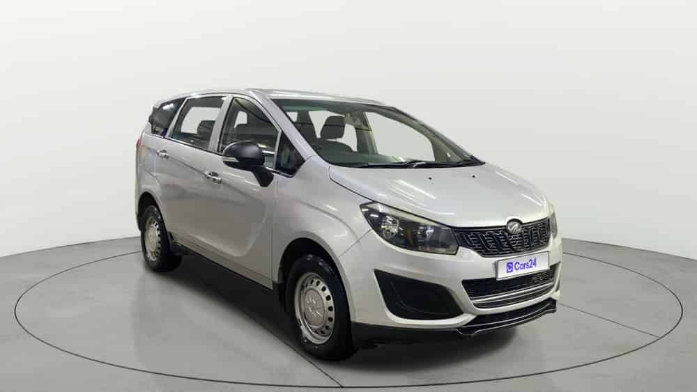 2018 Mahindra Marazzo M2 7STR