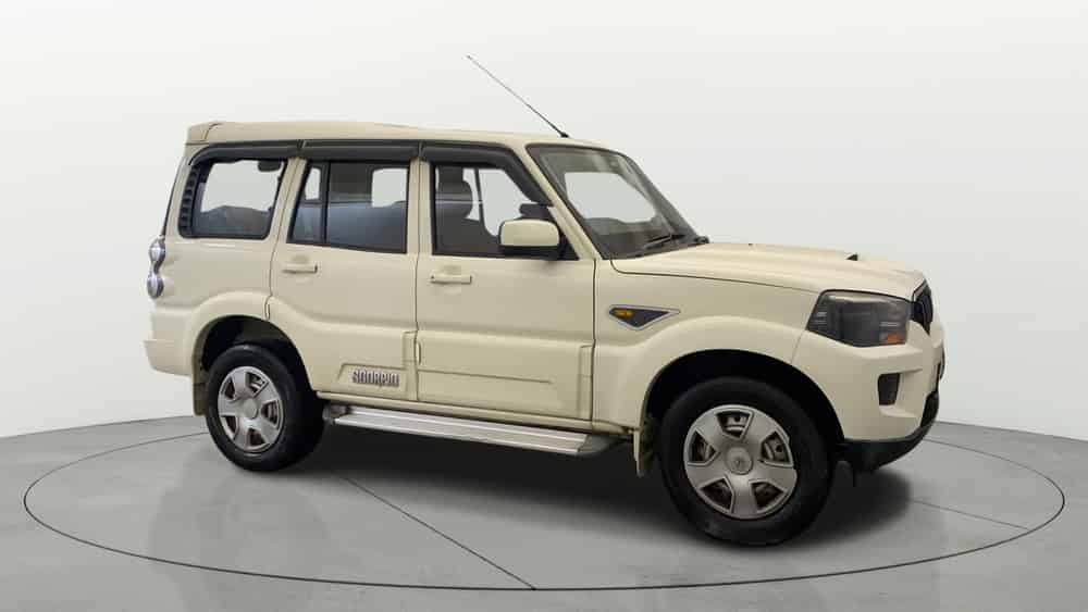 2017 Mahindra Scorpio Classic S4 PLUS 1.99 INTELLI-HYBRID