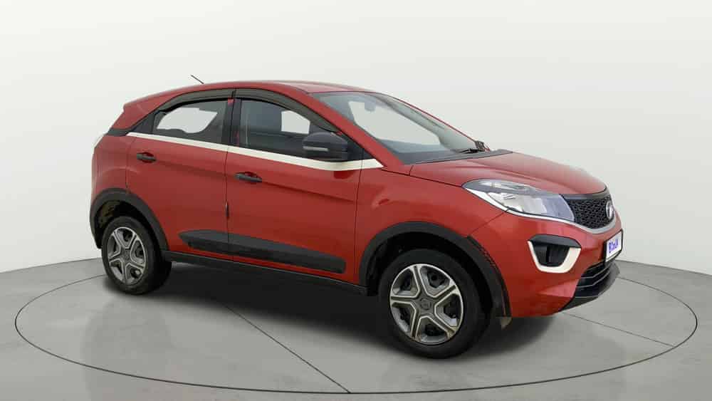 2018 Tata Nexon XM PETROL