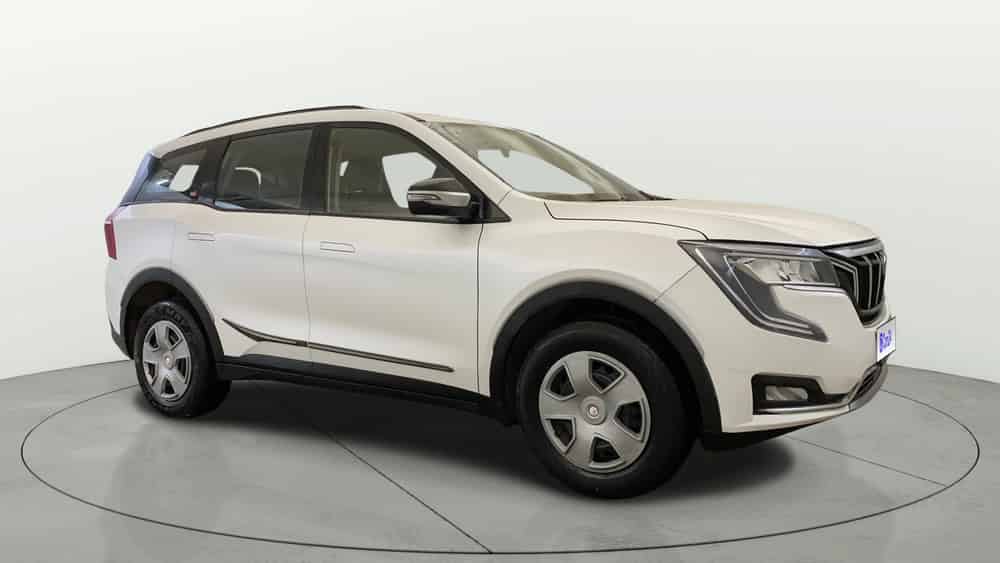 2022 Mahindra XUV700 AX 3 P MT 5 STR