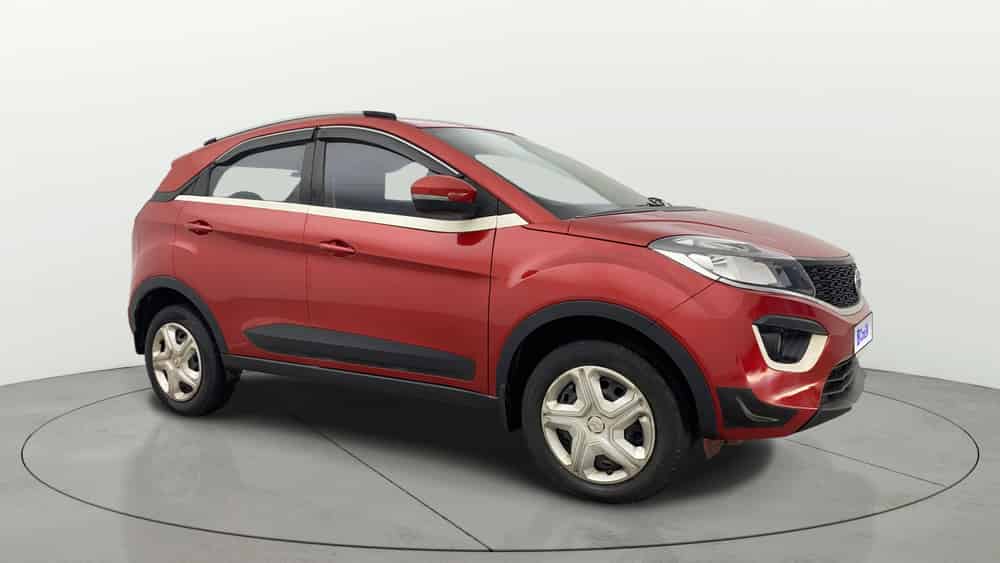 2018 Tata Nexon XT PETROL