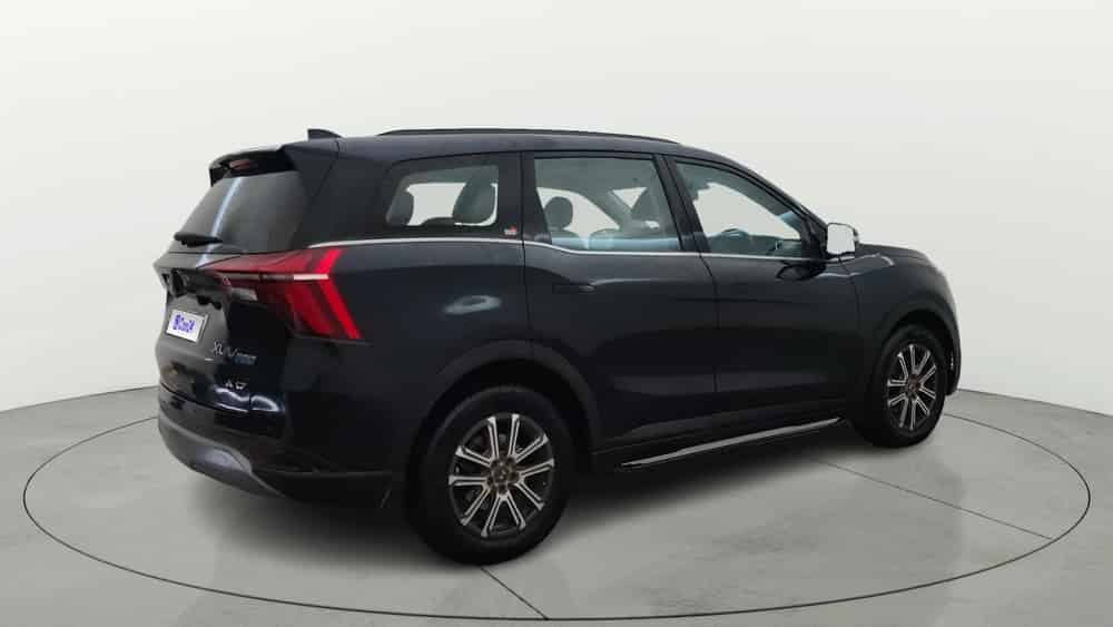 2022 Mahindra XUV700 AX 7 D MT 7 STR