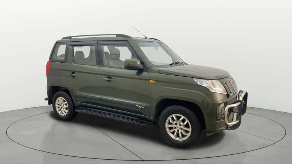 2017 Mahindra TUV300 T8