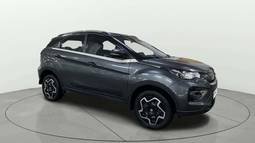 2022 Tata Nexon XMA SUNROOF PETROL