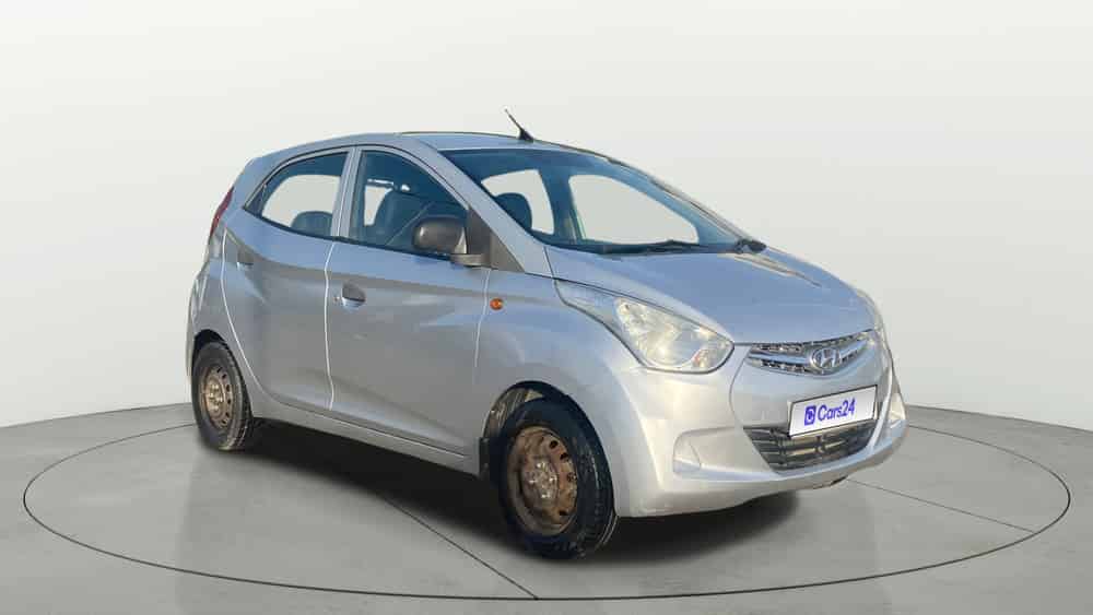 2013 Hyundai EON MAGNA +