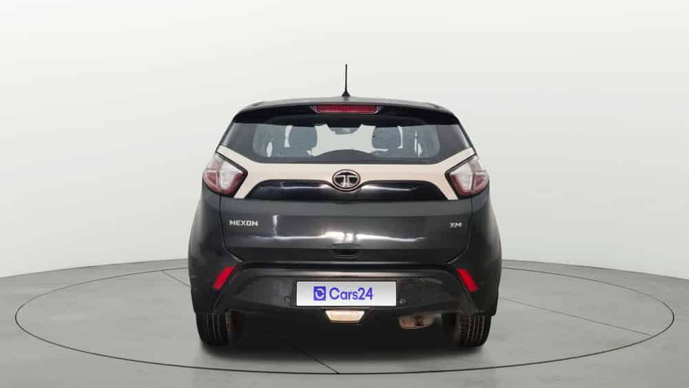 2018 Tata Nexon XM PETROL
