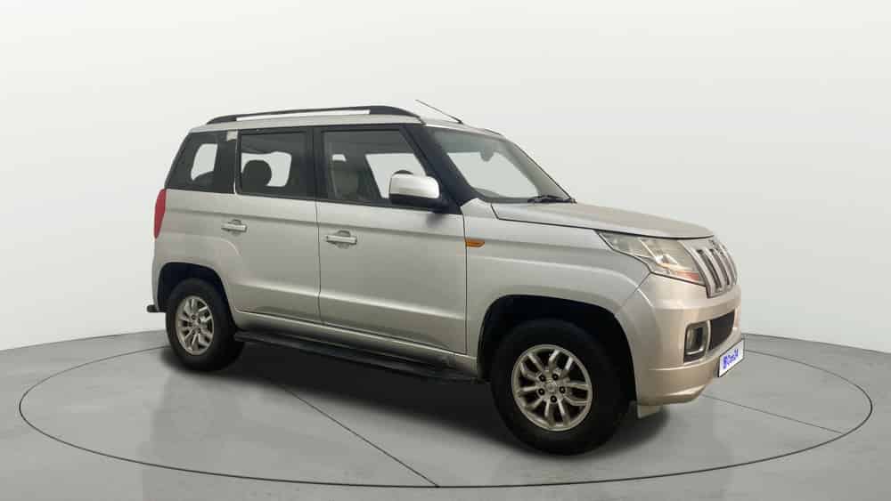 2015 Mahindra TUV300 T8