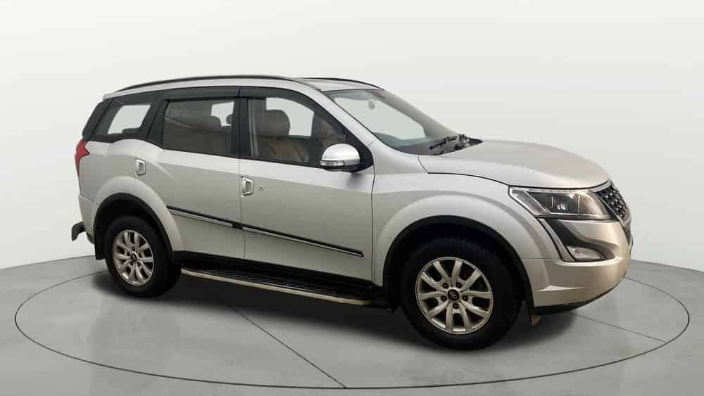2018 Mahindra XUV500 2020-2021 W9 AT