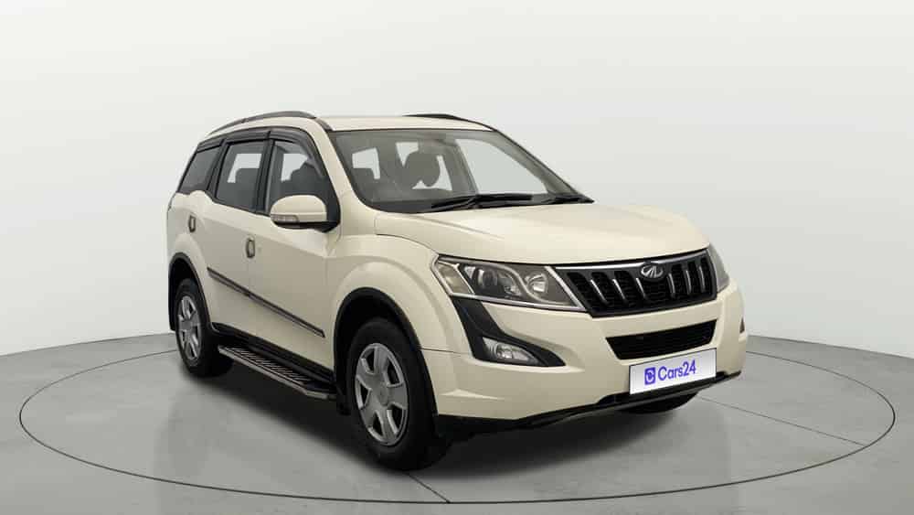 2018 Mahindra XUV500 2020-2021 W6