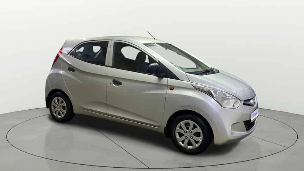2015 Hyundai EON MAGNA +