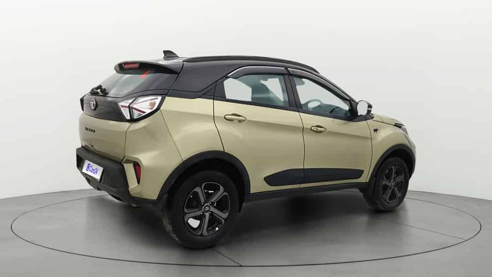 2022 Tata Nexon XZ PLUS (PREMIUM) KAZIRANGA PETROL