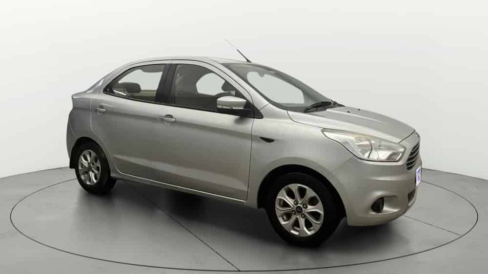2017 Ford Figo 2015-2018 TITANIUM 1.2 PETROL