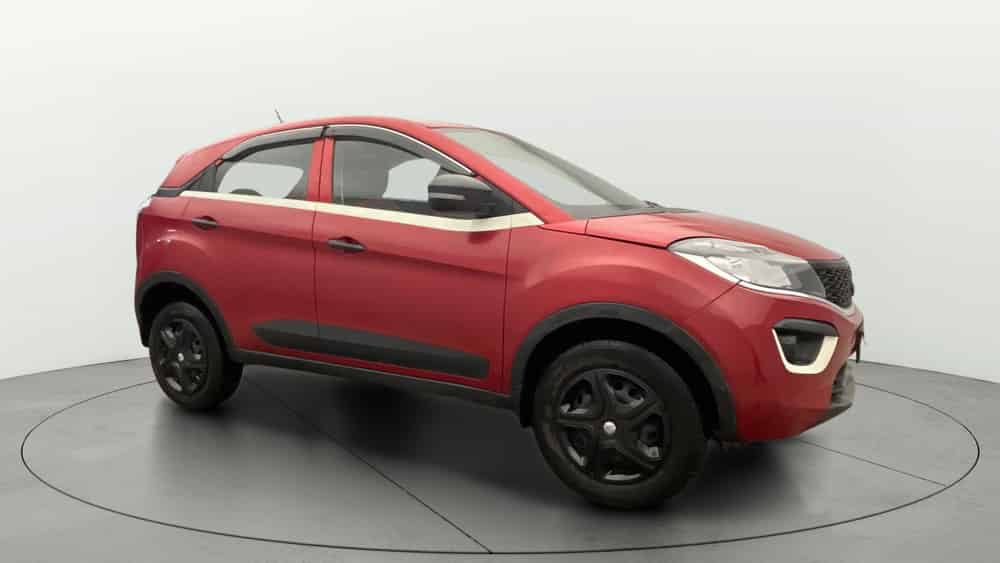2018 Tata Nexon XM PETROL