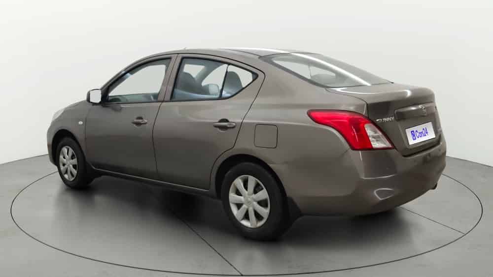 2013 Nissan Sunny XL CVT