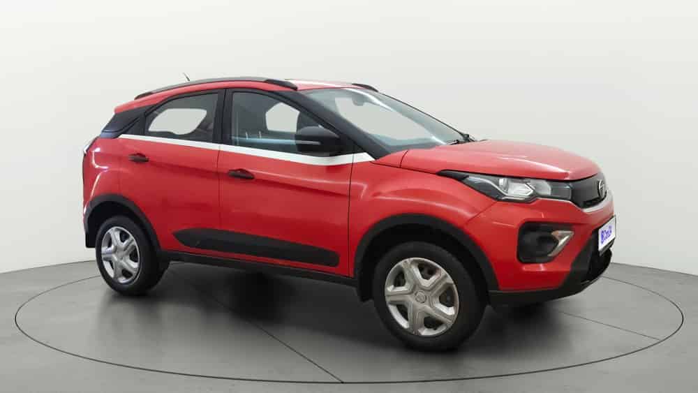 2022 Tata Nexon XMA SUNROOF PETROL