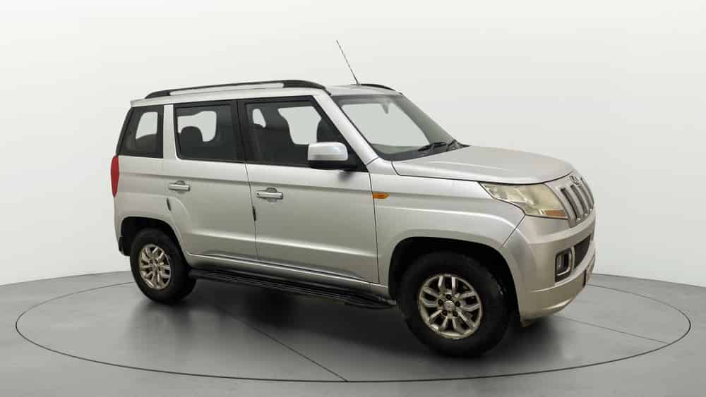 2016 Mahindra TUV300 T8