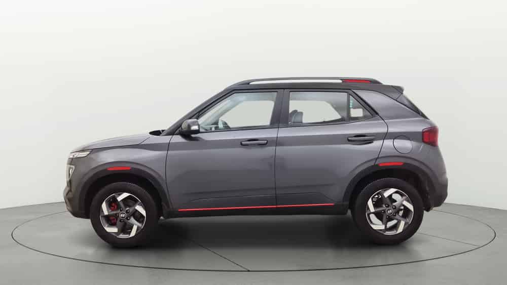 2021 Hyundai Venue 2022-2025 SX 1.0 TURBO IMT DUAL TONE