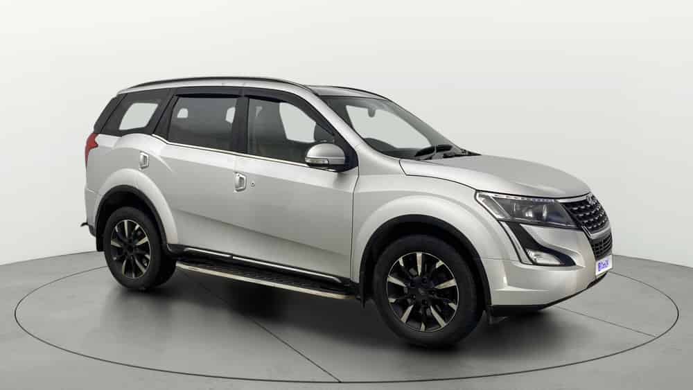 2020 Mahindra XUV500 2020-2021 W11 AT