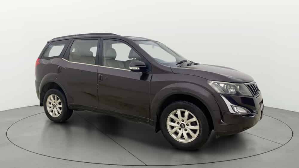 2017 Mahindra XUV500 2020-2021 W10