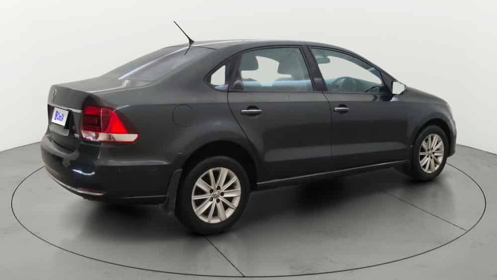 2015 Volkswagen Vento 2020-2022 HIGHLINE 1.5 AT