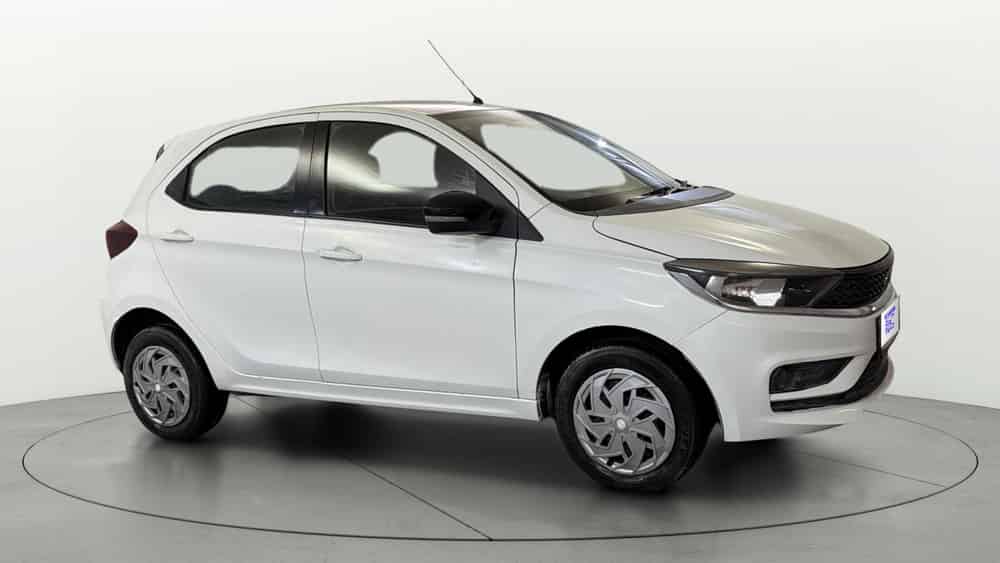 2023 Tata Tiago XT CNG