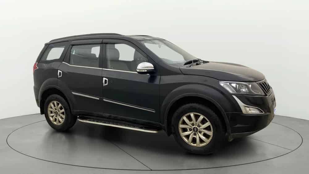 2016 Mahindra XUV500 2020-2021 W10 AT