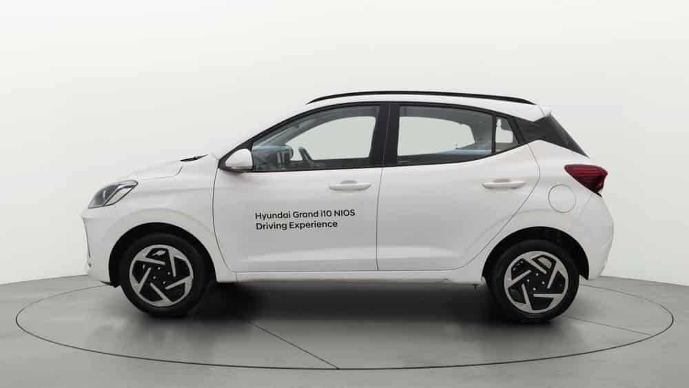 2024 Hyundai Grand i10 Nios Sportz 1.2 HY-CNG Duo