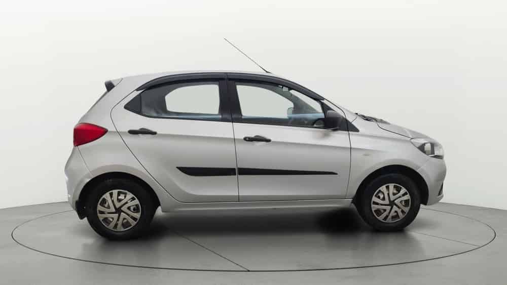 2016 Tata Tiago XE PETROL