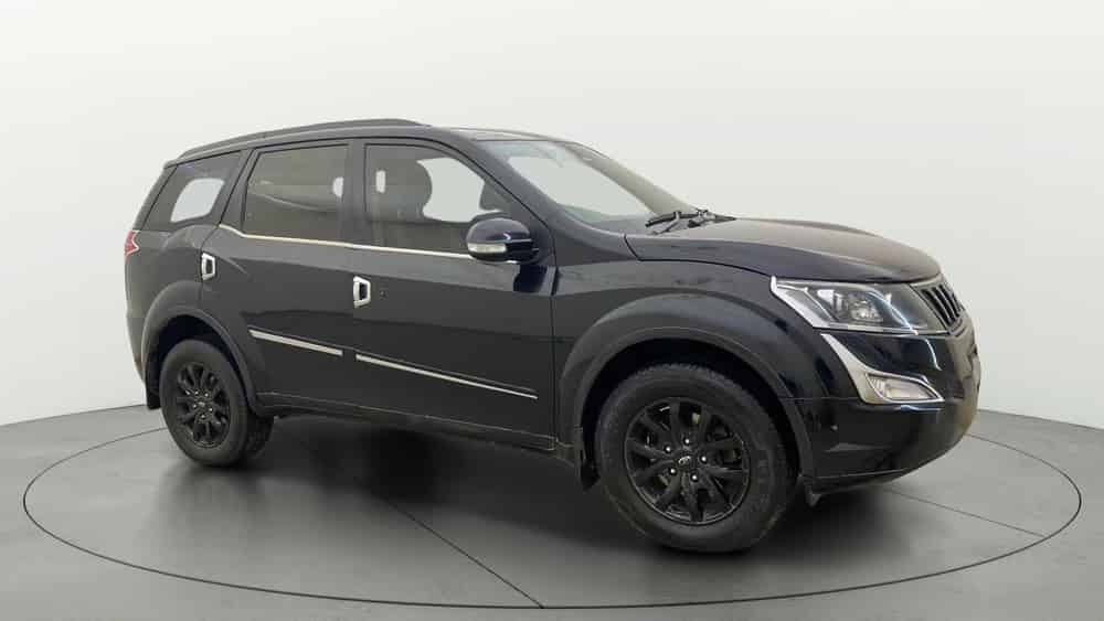2016 Mahindra XUV500 2020-2021 W10 AT