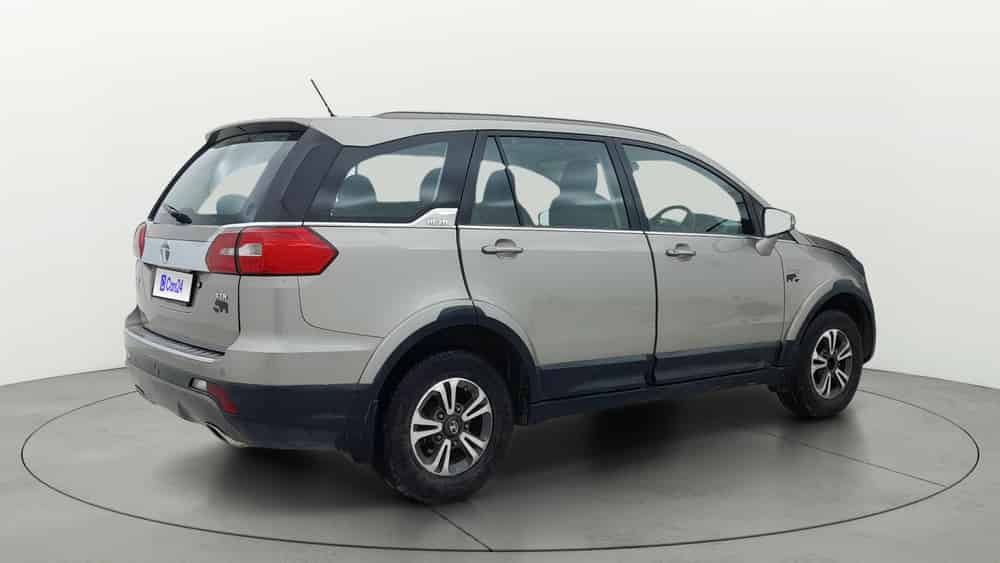 2017 Tata HEXA XTA 4X2 7 STR