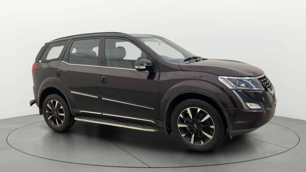 2018 Mahindra XUV500 2020-2021 W11 AT