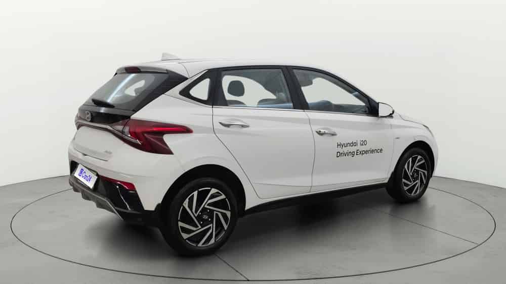2025 Hyundai i20 ASTA (O) 1.2 IVT