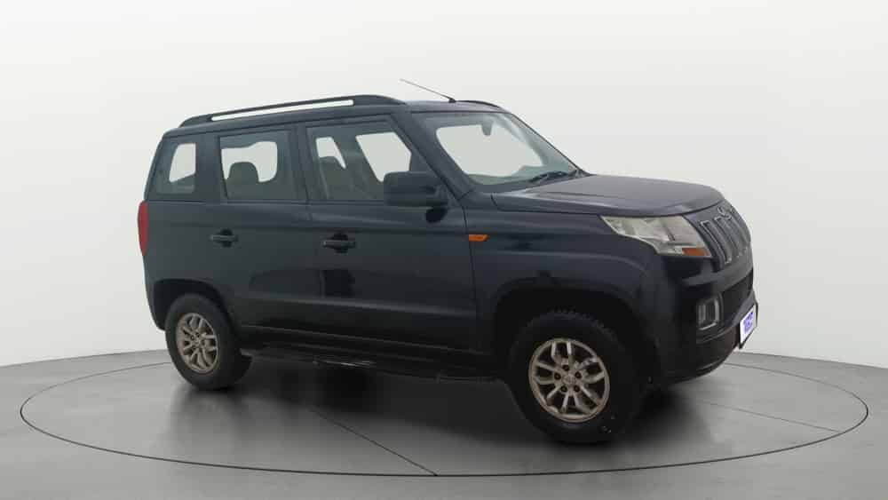 2015 Mahindra TUV300 T8