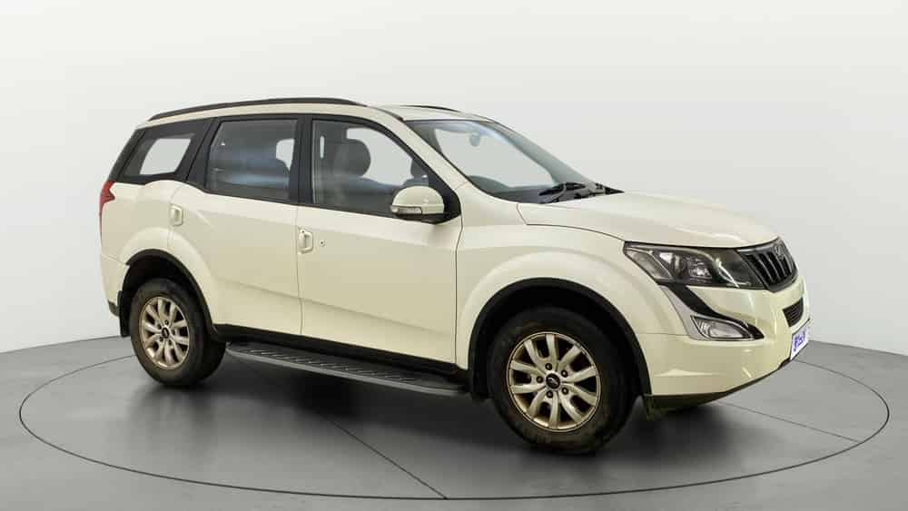 2017 Mahindra XUV500 2020-2021 W8
