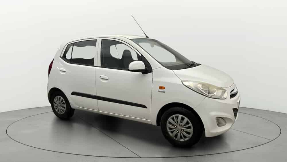2015 Hyundai i10 SPORTZ 1.1