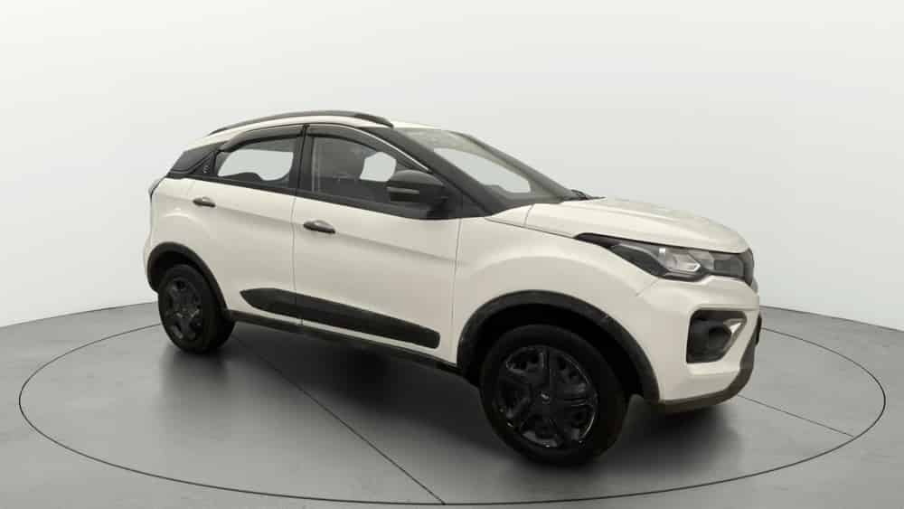 2023 Tata Nexon XM SUNROOF PETROL