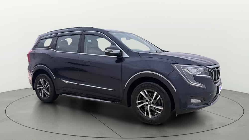 2023 Mahindra XUV700 2021-2026 AX 5 D AT 7 STR