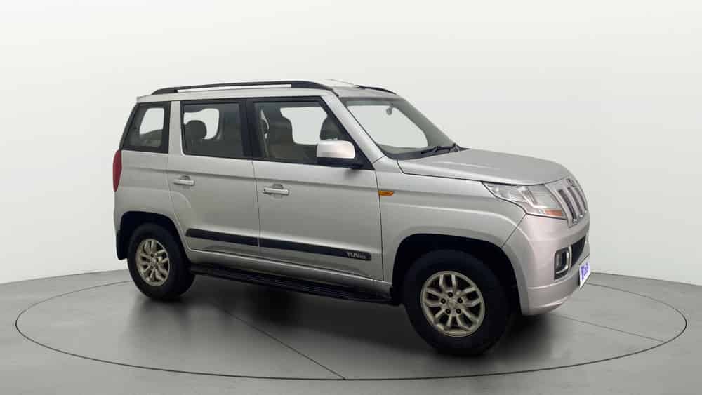 2017 Mahindra TUV300 T8 AMT