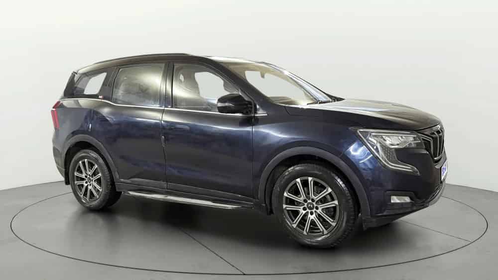 2023 Mahindra XUV700 2021-2026 AX 7 LUXURY P AT 7 STR